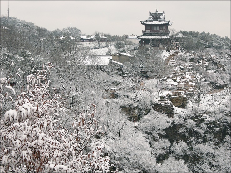 劍門雪 高鵬.jpg