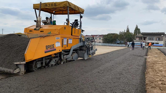 昭涇路(南沿江鐵路下穿段)一期工程:水穩(wěn)施工.png 昭涇路(南沿江鐵路下穿段)一期工程:水穩(wěn)施工.png