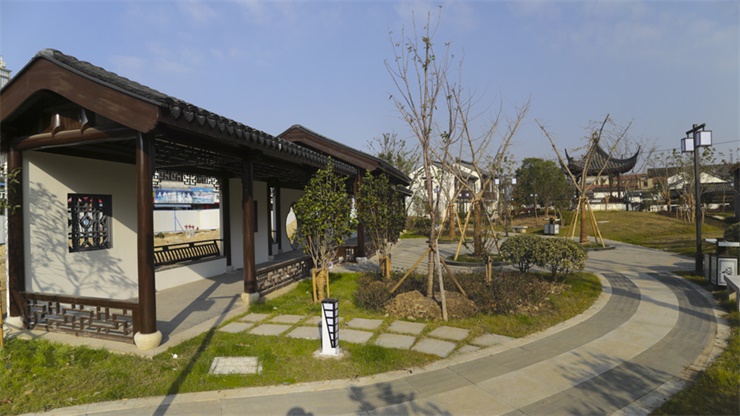 入口公園2.jpg